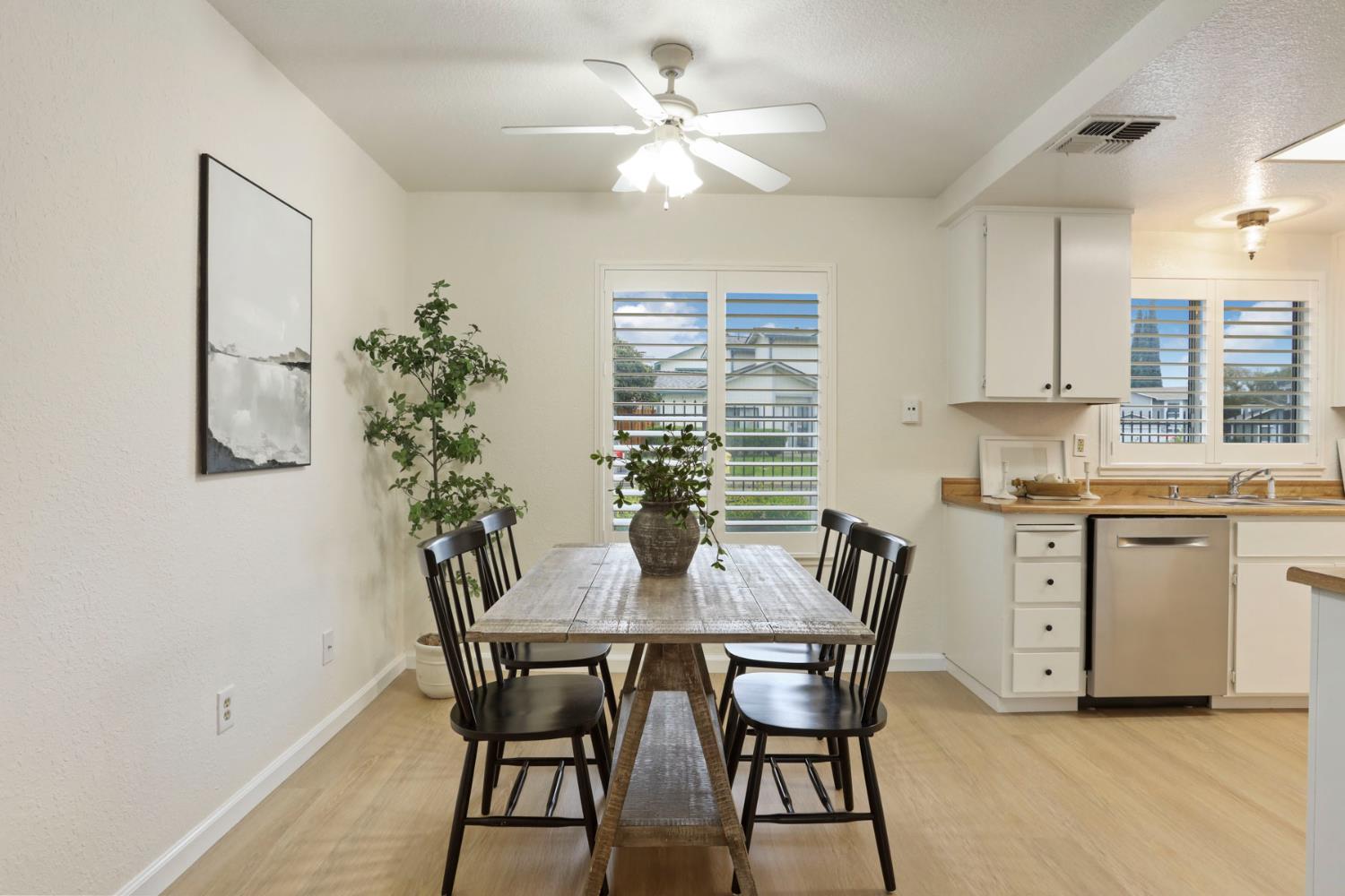 515 Peerless Way, Unit 13 Tracy, CA 95376 - Photo 16 of 41