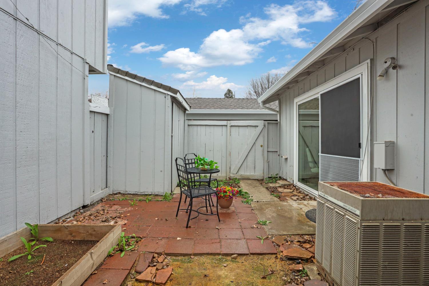 515 Peerless Way, Unit 13 Tracy, CA 95376 - Photo 33 of 41