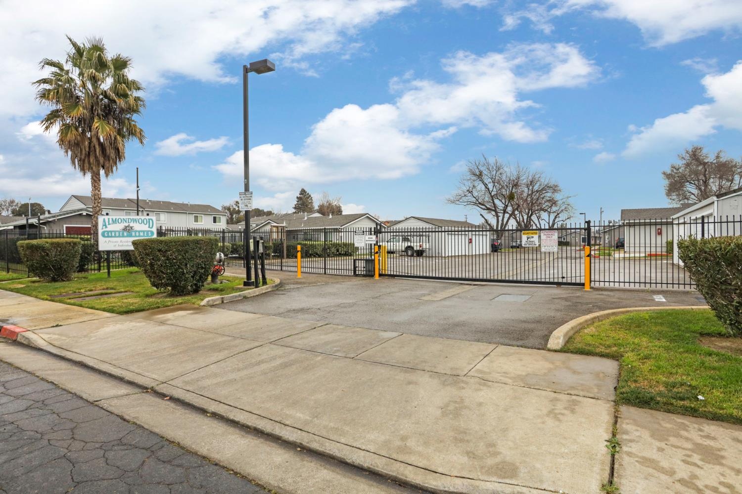 515 Peerless Way, Unit 13 Tracy, CA 95376 - Photo 37 of 41