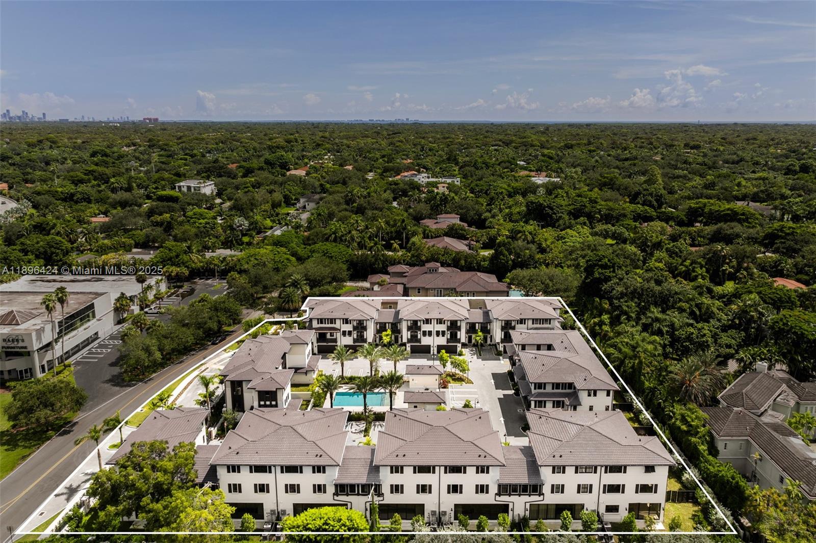 7498 Southwest 100th Street, Unit 8 Pinecrest, FL 33156 - Photo 50 of 61