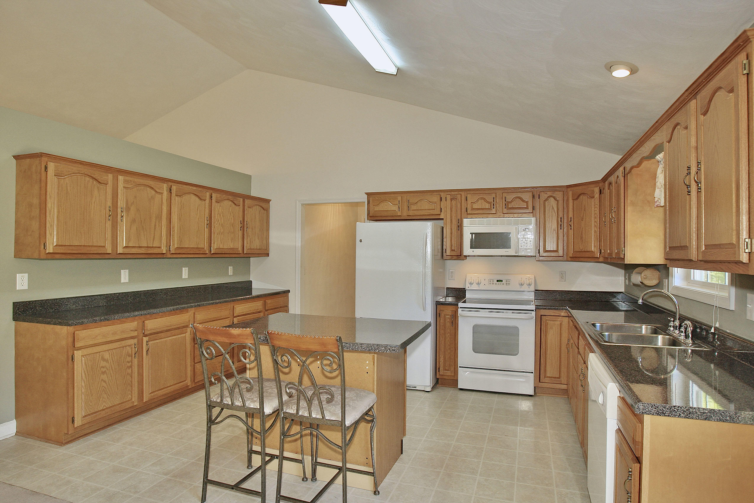 390 Stonybrook Road Wirtz, VA 24184 - Photo 20 of 59 _V4B9529