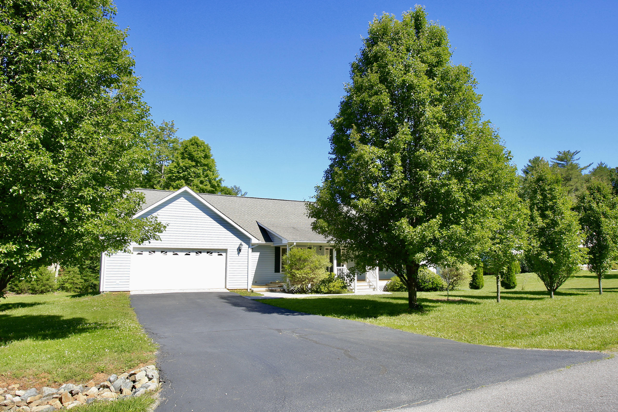 390 Stonybrook Road Wirtz, VA 24184 - Photo 3 of 59 _V4B9483.jpeg