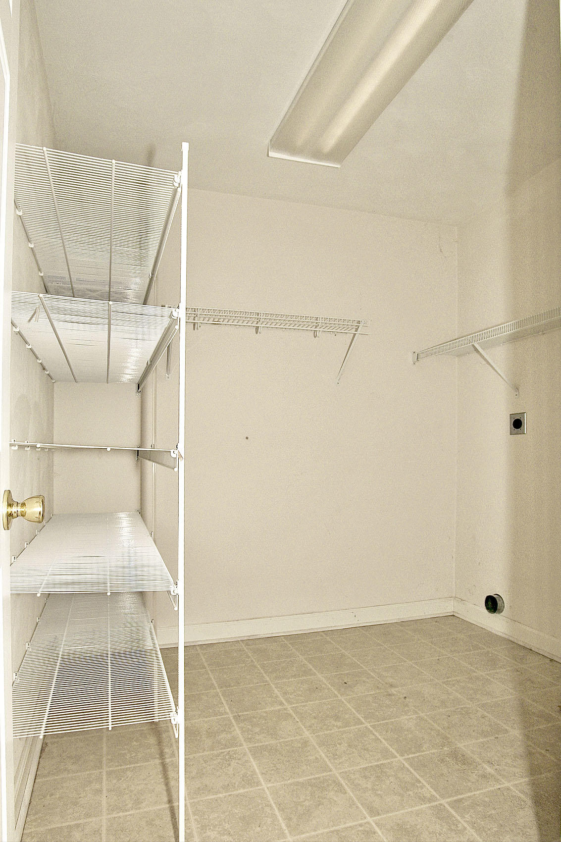 390 Stonybrook Road Wirtz, VA 24184 - Photo 22 of 59 entry laundry