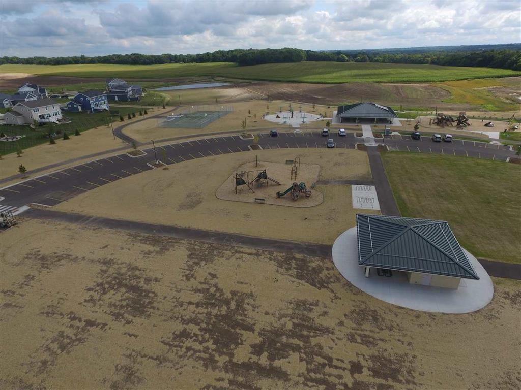 L434 Bear Tree DeForest, WI 53532 - Photo 35 of 36