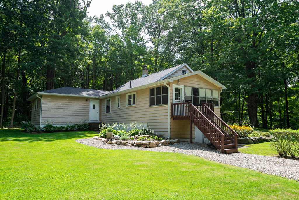 65785 Conrad Road Edwardsburg, MI 49112 - Photo 27 of 28 Conrad-10