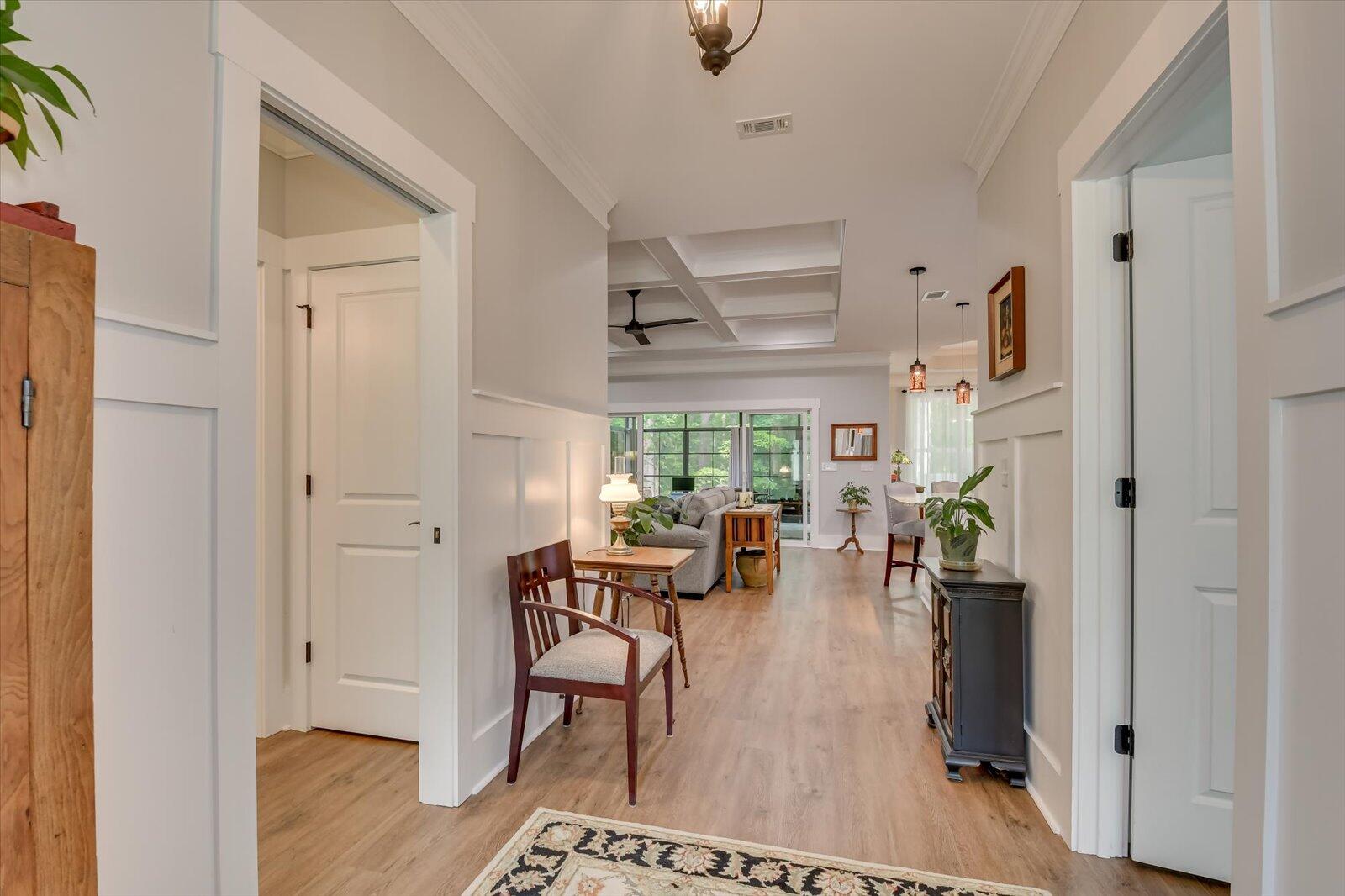 203 Elk Point McCormick, SC 29835 - Photo 5 of 48 07-107