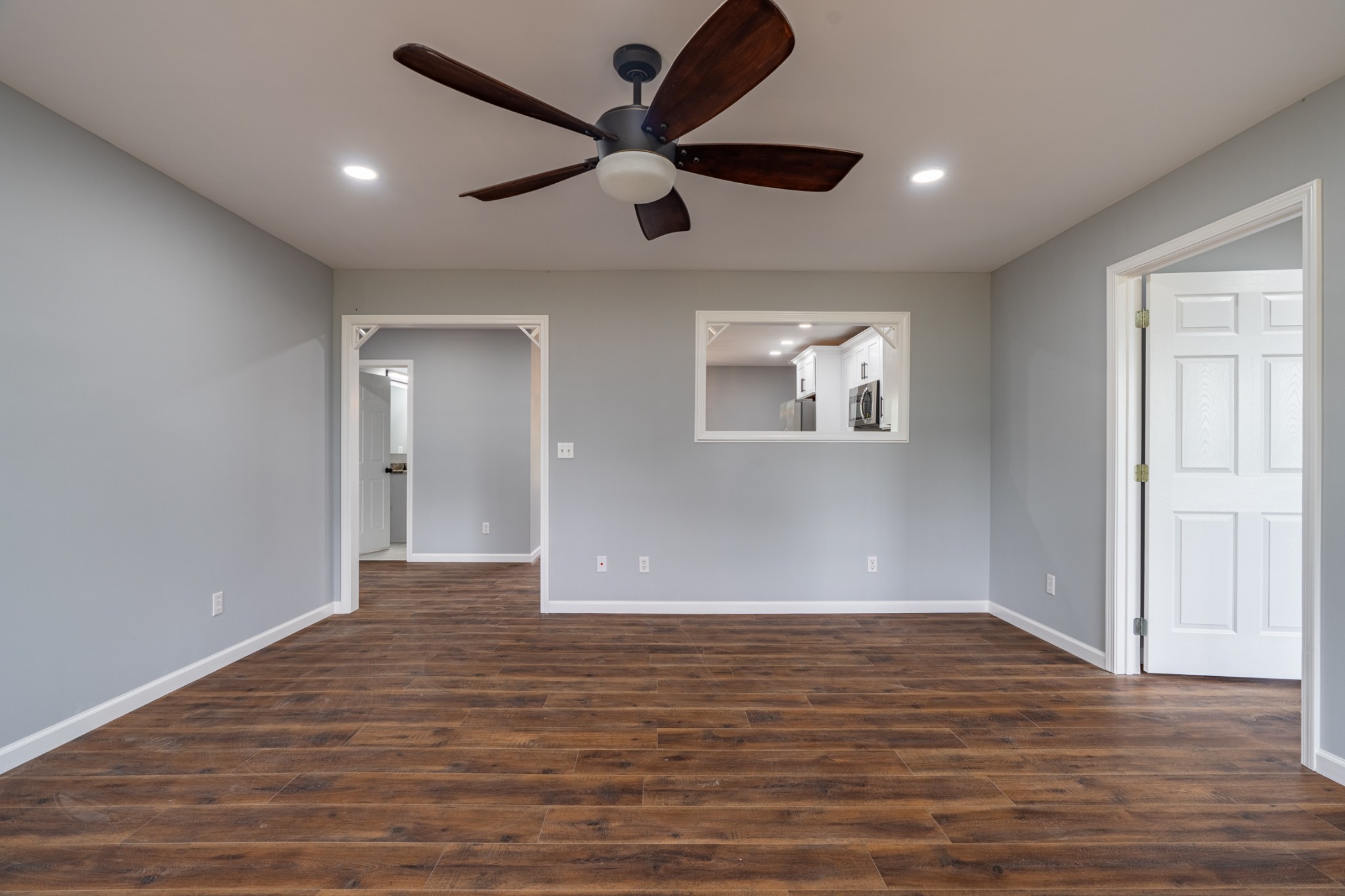 139 Duck Pond Road Sparta, TN 38583 - Photo 6 of 30 Gallery Image 6