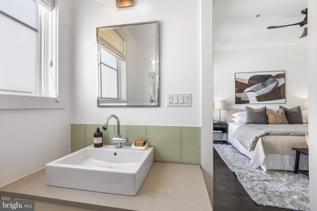 $1,078,000 | 426 M Street Northwest, Unit J, Washington, DC 20001