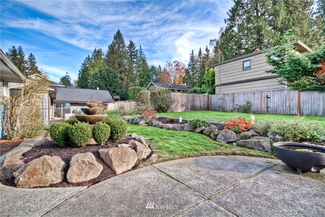 944 Walnut Street Edmonds, WA 98020 - Photo 6 of 18 Gallery Image 6