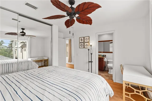 $2,350,000 | 513 Pecan Avenue, Huntington Beach, CA 92648