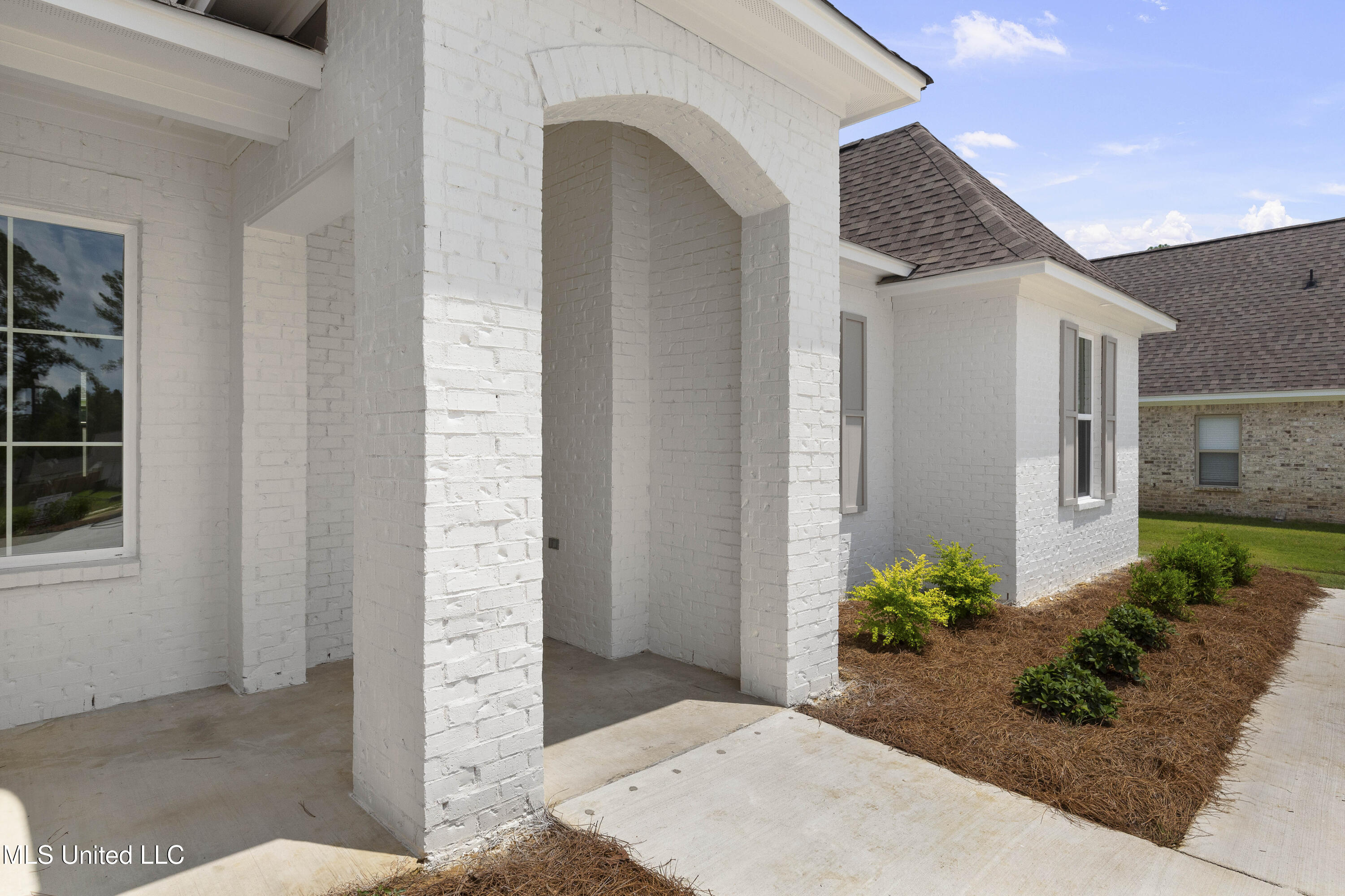 353 Wellstone Place, Unit LOT 129 Madison, MS 39110 - Photo 3 of 44 353 Wellstone Pl-9