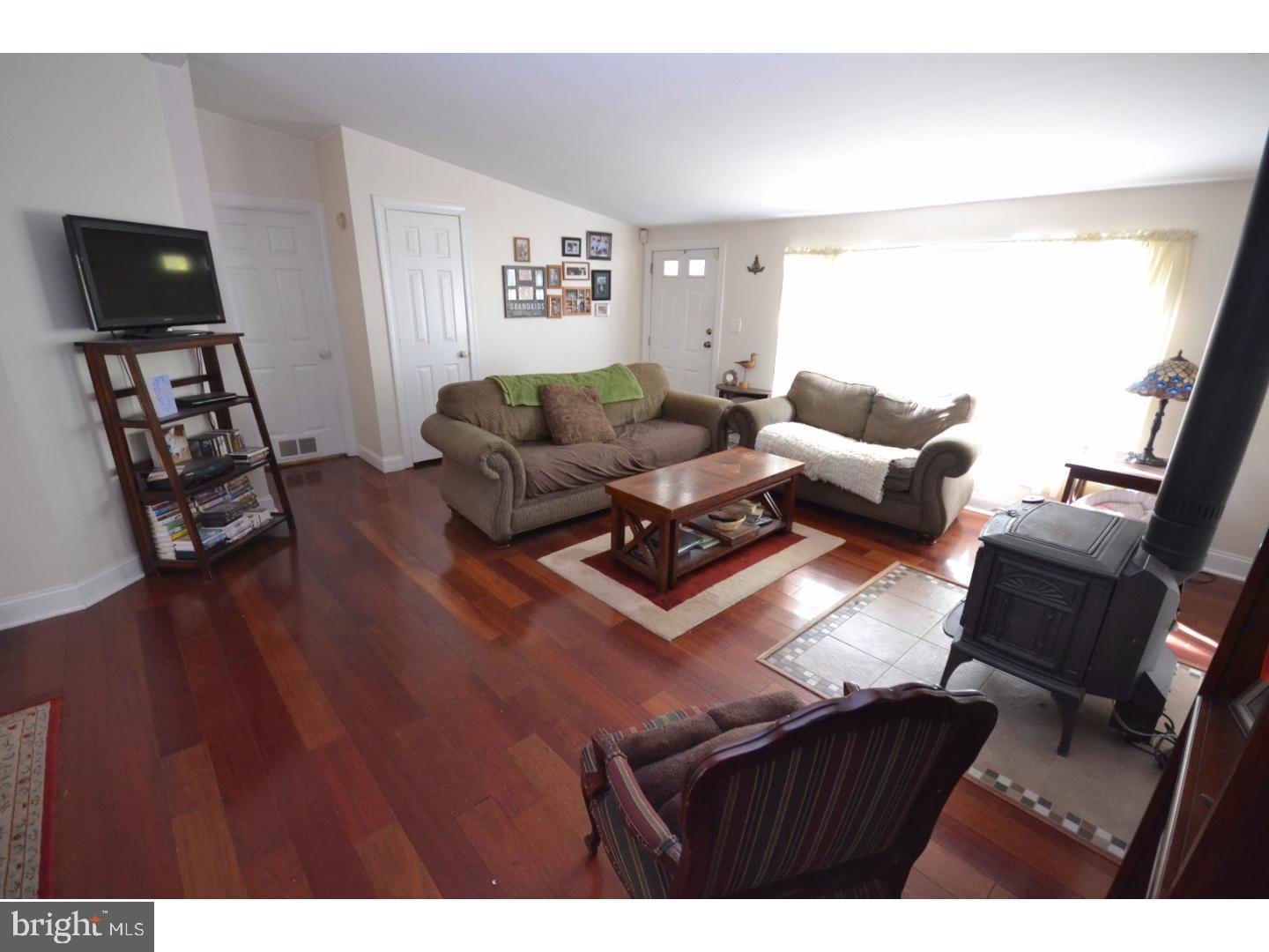 88 Menhaden Road Leesburg, NJ 08327 - Photo 9 of 25 Gallery Image 9