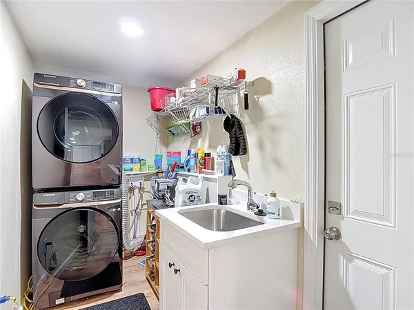 $369,900 | 12709 Castleberry Court, Hudson, FL 34667