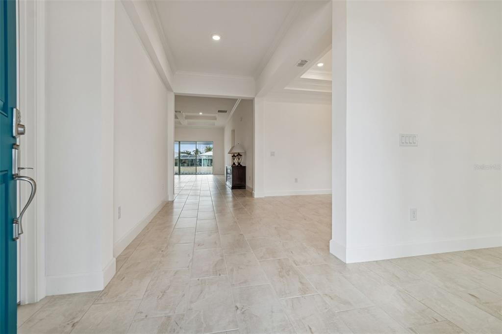 958 Signet Drive Apollo Beach, FL 33572 - Photo 7 of 65