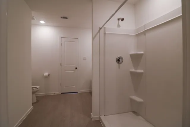 $2,375 | 2511 Night Emerald Drive, Rosharon, TX 77583