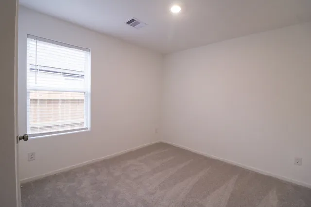 $2,375 | 2511 Night Emerald Drive, Rosharon, TX 77583