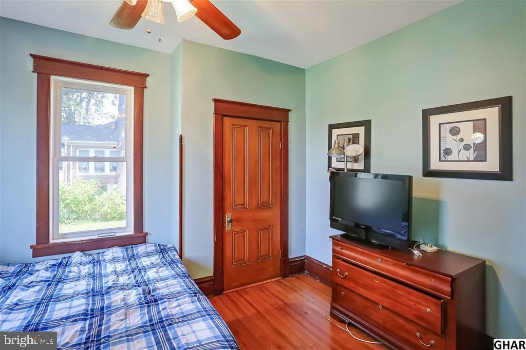 403 Walnut Street Boiling Springs, PA 17007 - Photo 14 of 30 Gallery Image 14