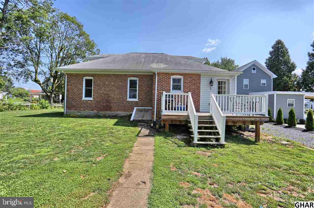 403 Walnut Street Boiling Springs, PA 17007 - Photo 19 of 30 Gallery Image 19