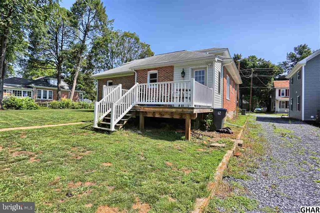 403 Walnut Street Boiling Springs, PA 17007 - Photo 20 of 30 Gallery Image 20