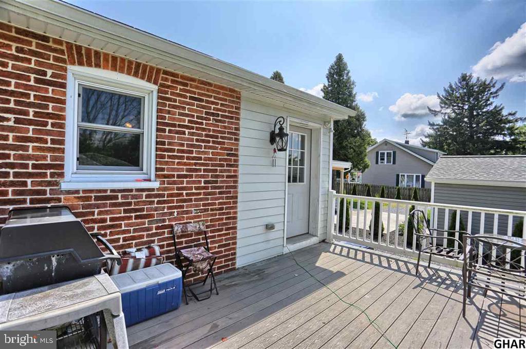 403 Walnut Street Boiling Springs, PA 17007 - Photo 21 of 30 Gallery Image 21