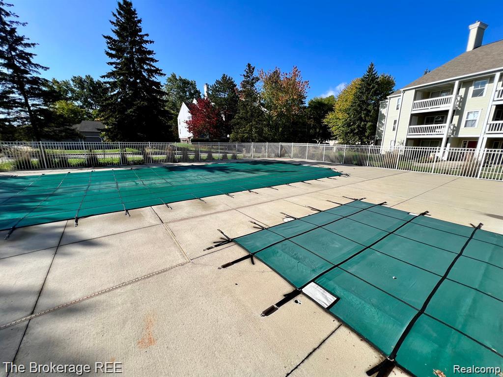 407 West Highland Road, Unit A4 Howell, MI 48843 - Photo 13 of 14