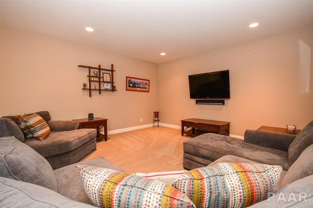 9 Countryview Court Washington, IL 61571 - Photo 22 of 36 Gallery Image 22