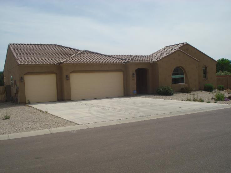 6807 West Fremont Road Laveen, AZ 85339 - Photo 1 of 7 Front