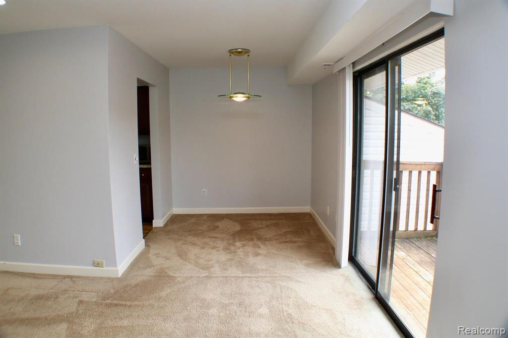 30060 West 12 Mile Road, Unit 94 Farmington, MI 48334 - Photo 6 of 22