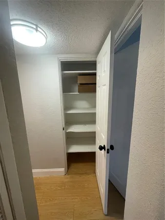 $1,700 | 727 Edgewater Drive, Orlando, FL 32804