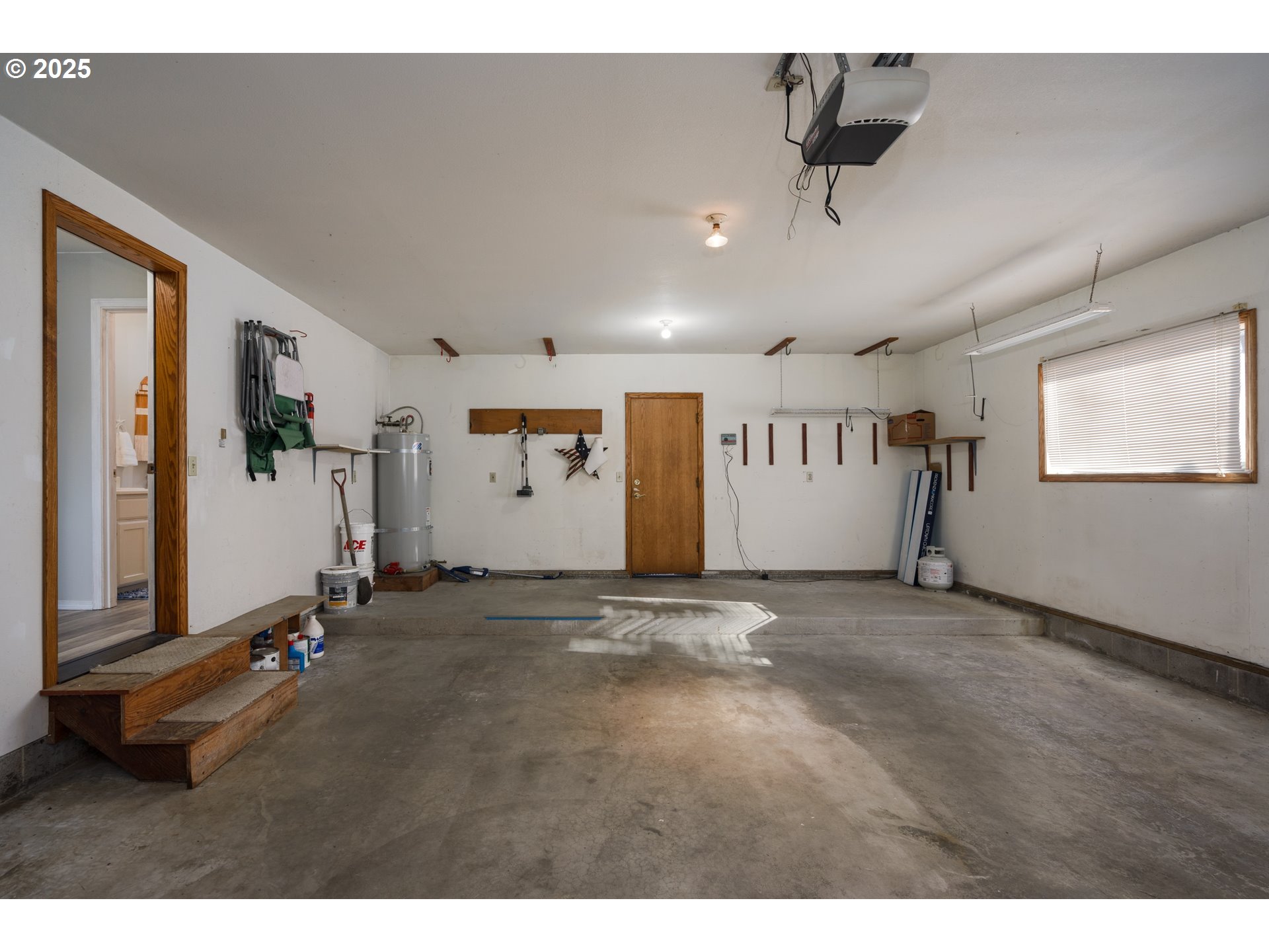 2131 Beach Loop Road Bandon, OR 97411 - Photo 31 of 32 a view of a room with gym equipment