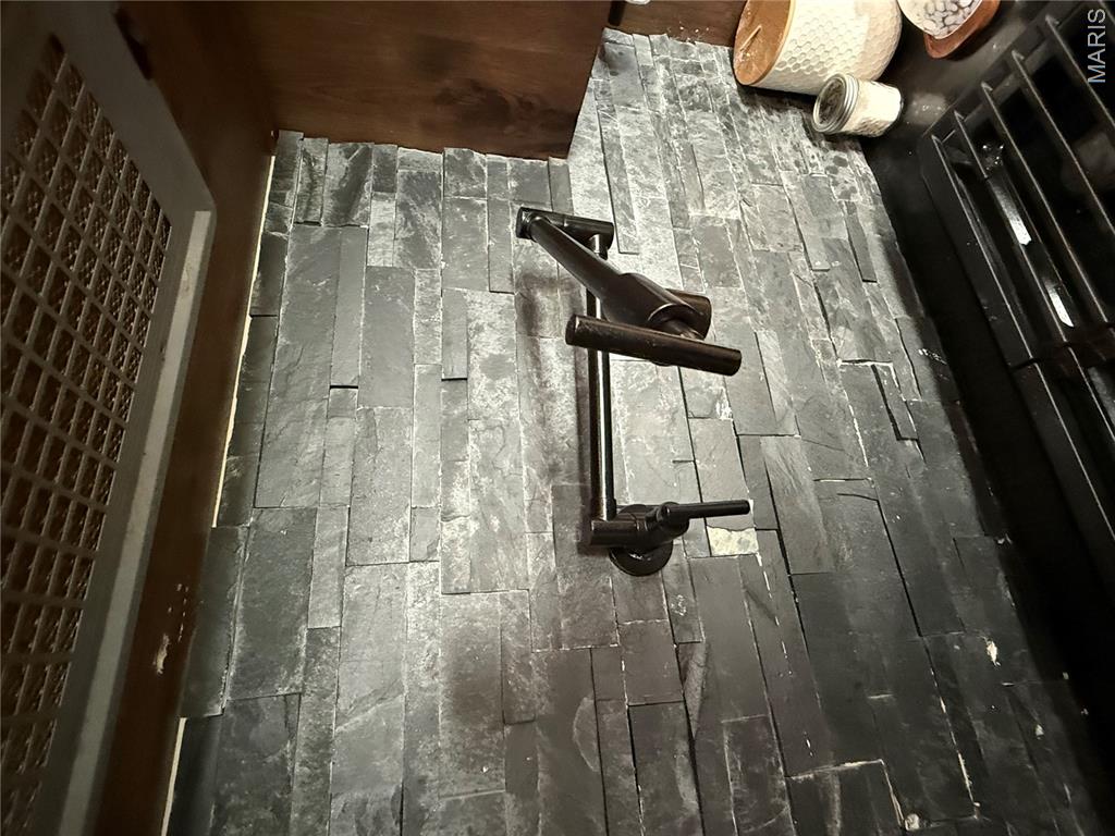 12205 Weber Road Plato, MO 65552 - Photo 19 of 67