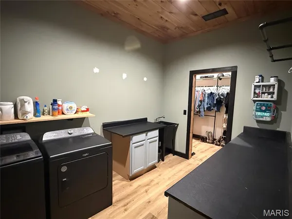 $599,900 | 12205 Weber Road, Plato, MO 65552