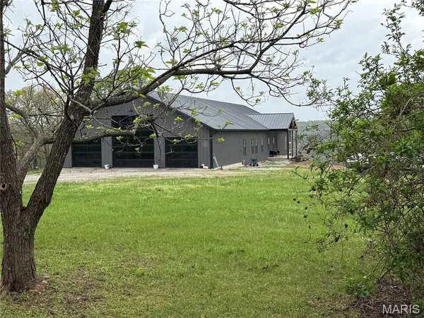 $599,900 | 12205 Weber Road, Plato, MO 65552