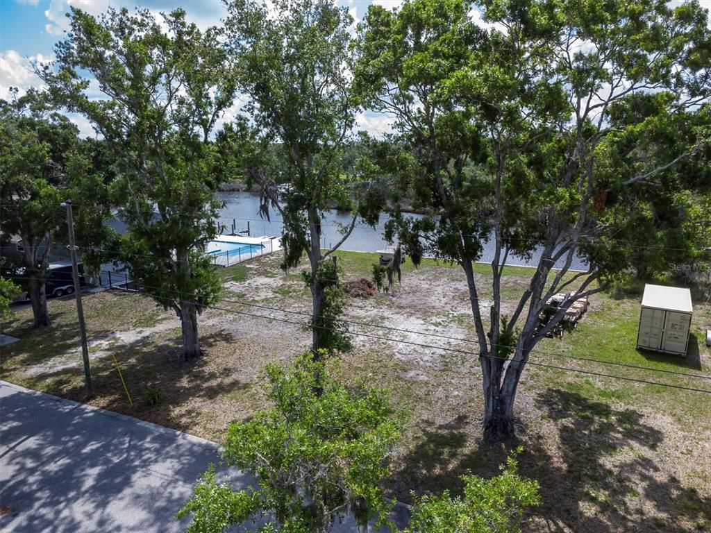 Flotilla Holiday, FL 34690 - Photo 15 of 19