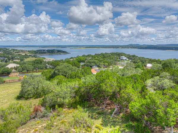$419,900 | 980 El Capitan Trail, Canyon Lake, TX 78133