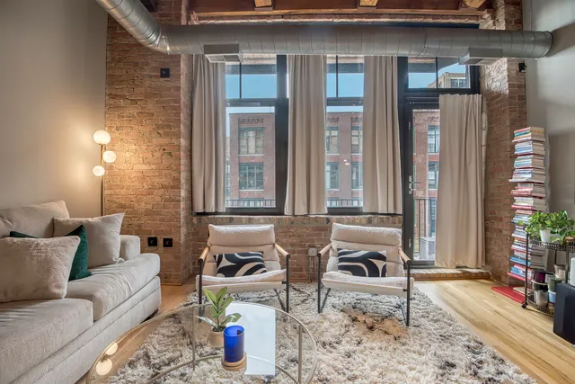 $2,400 | 625 West Jackson Boulevard, Unit 503, Chicago, IL 60661