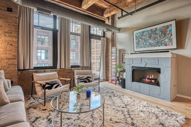 $2,400 | 625 West Jackson Boulevard, Unit 503, Chicago, IL 60661