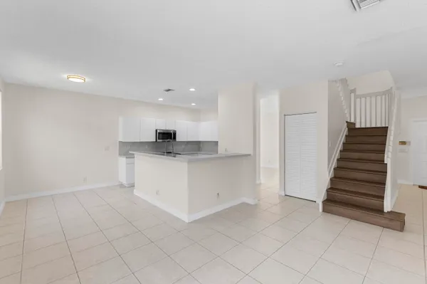 $4,600 | 872 Tanglewood Circle, Weston, FL 33327