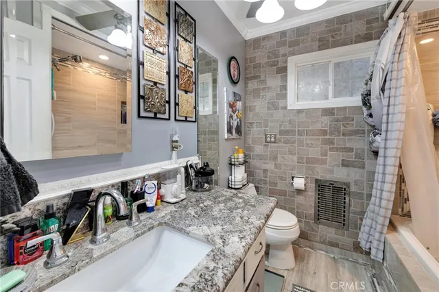 $869,900 | 1429 East Rosewood Avenue, Anaheim, CA 92805