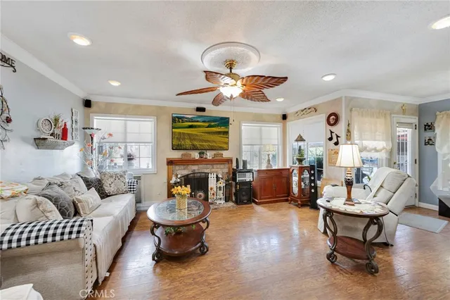 $869,900 | 1429 East Rosewood Avenue, Anaheim, CA 92805