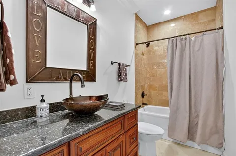 $699,000 | 25649 Chef Menteur Highway, New Orleans, LA 70129