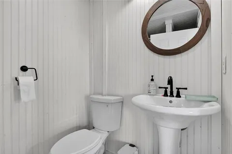 $699,000 | 25649 Chef Menteur Highway, New Orleans, LA 70129