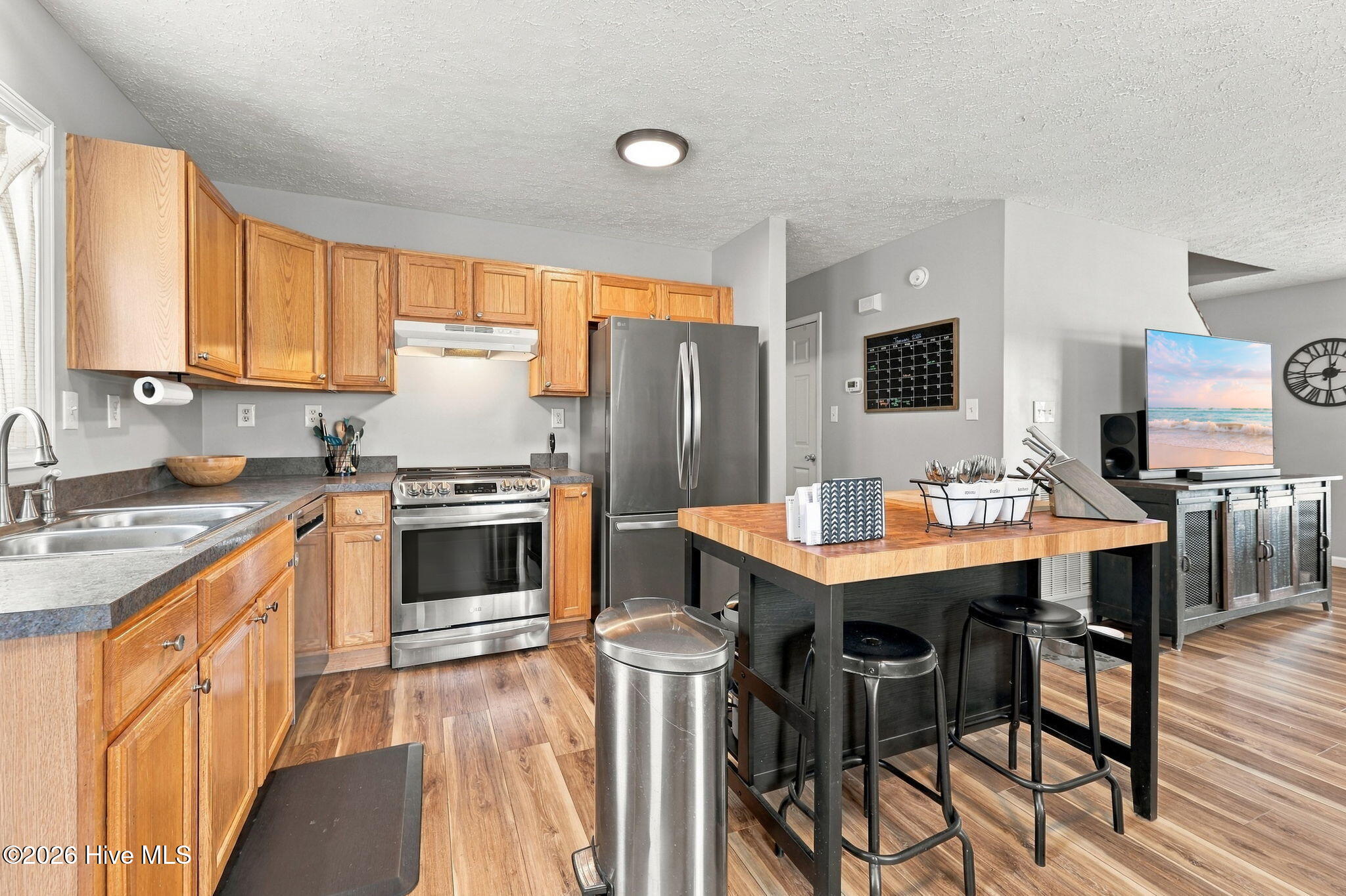 163 Guinea Road Moyock, NC 27958 - Photo 15 of 38 22-web-or-mls-029-7x2a7712-jpg
