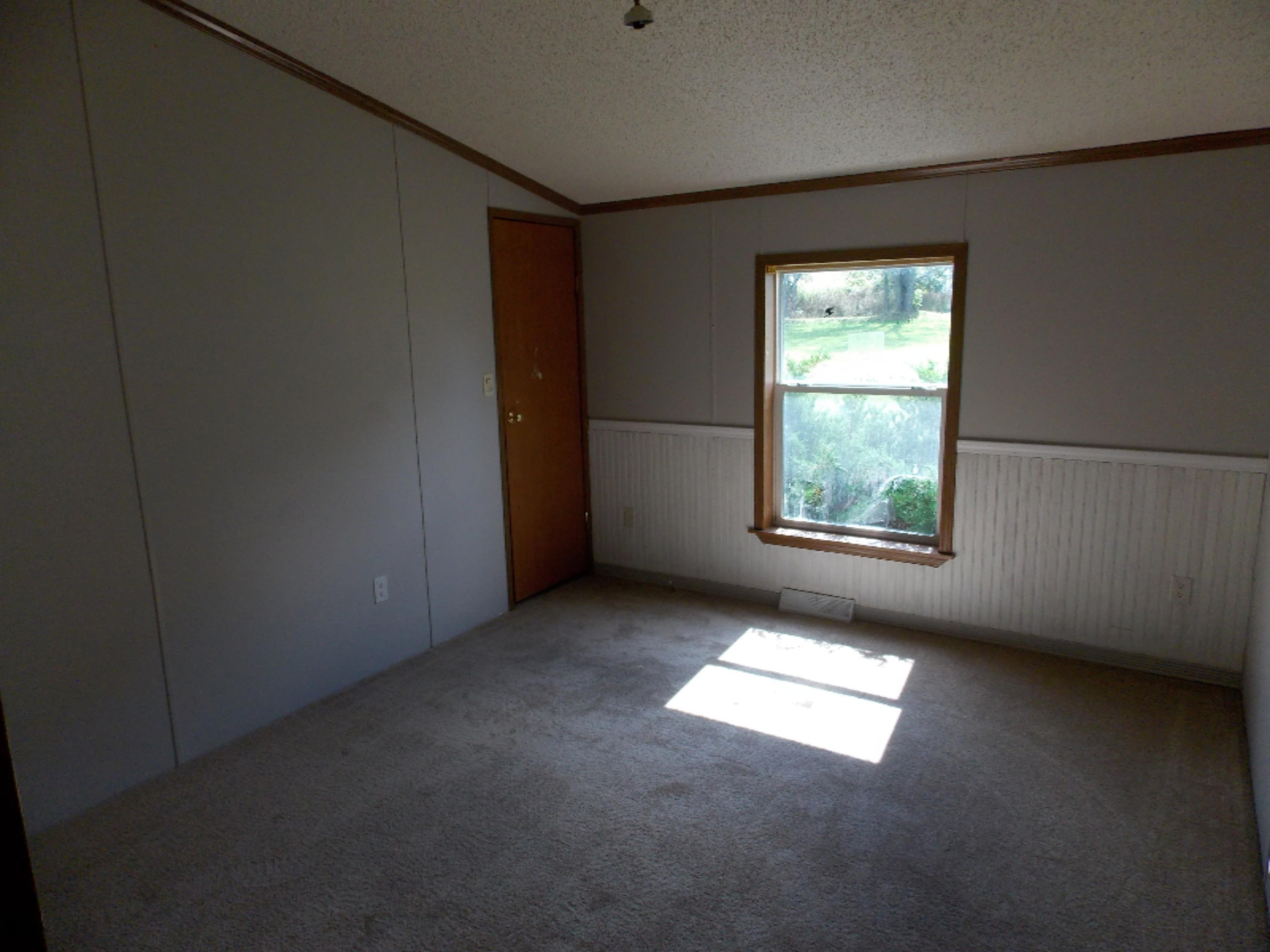12720 Farr Road Ravenna, MI 49451 - Photo 12 of 15 2015-09-18 01.49.48