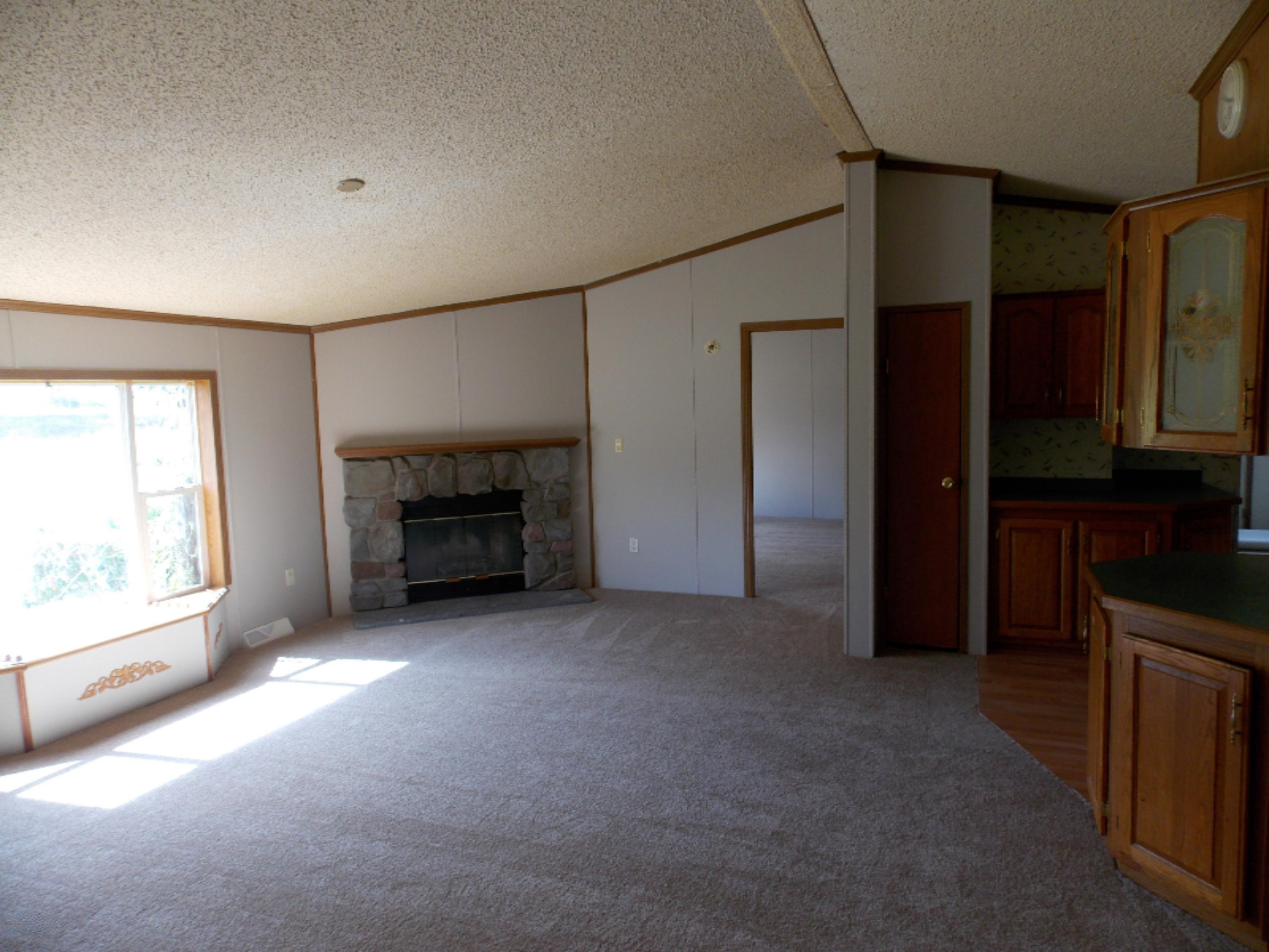12720 Farr Road Ravenna, MI 49451 - Photo 4 of 15 2015-09-18 01.50.10