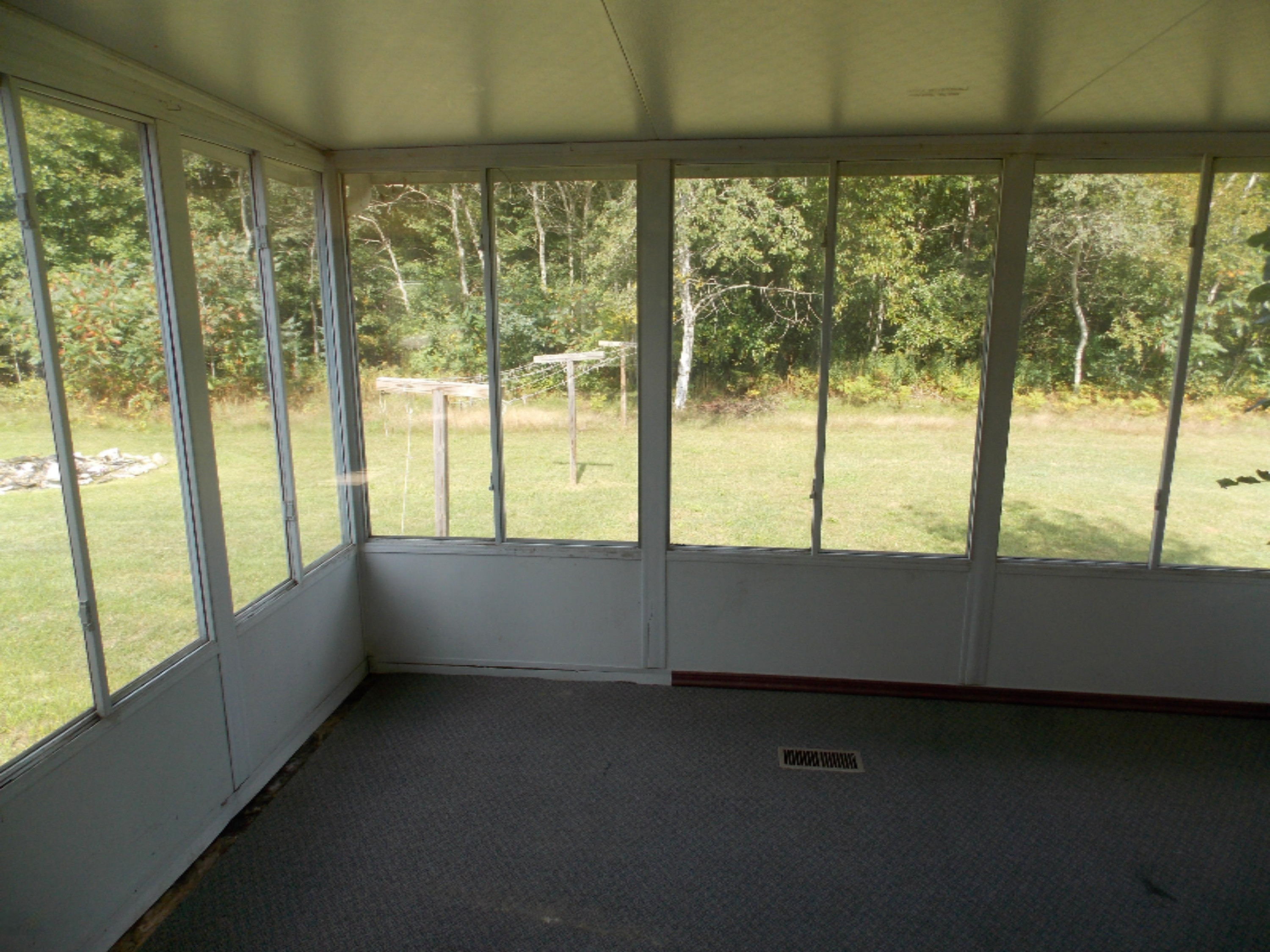 12720 Farr Road Ravenna, MI 49451 - Photo 9 of 15 2015-09-18 01.51.58