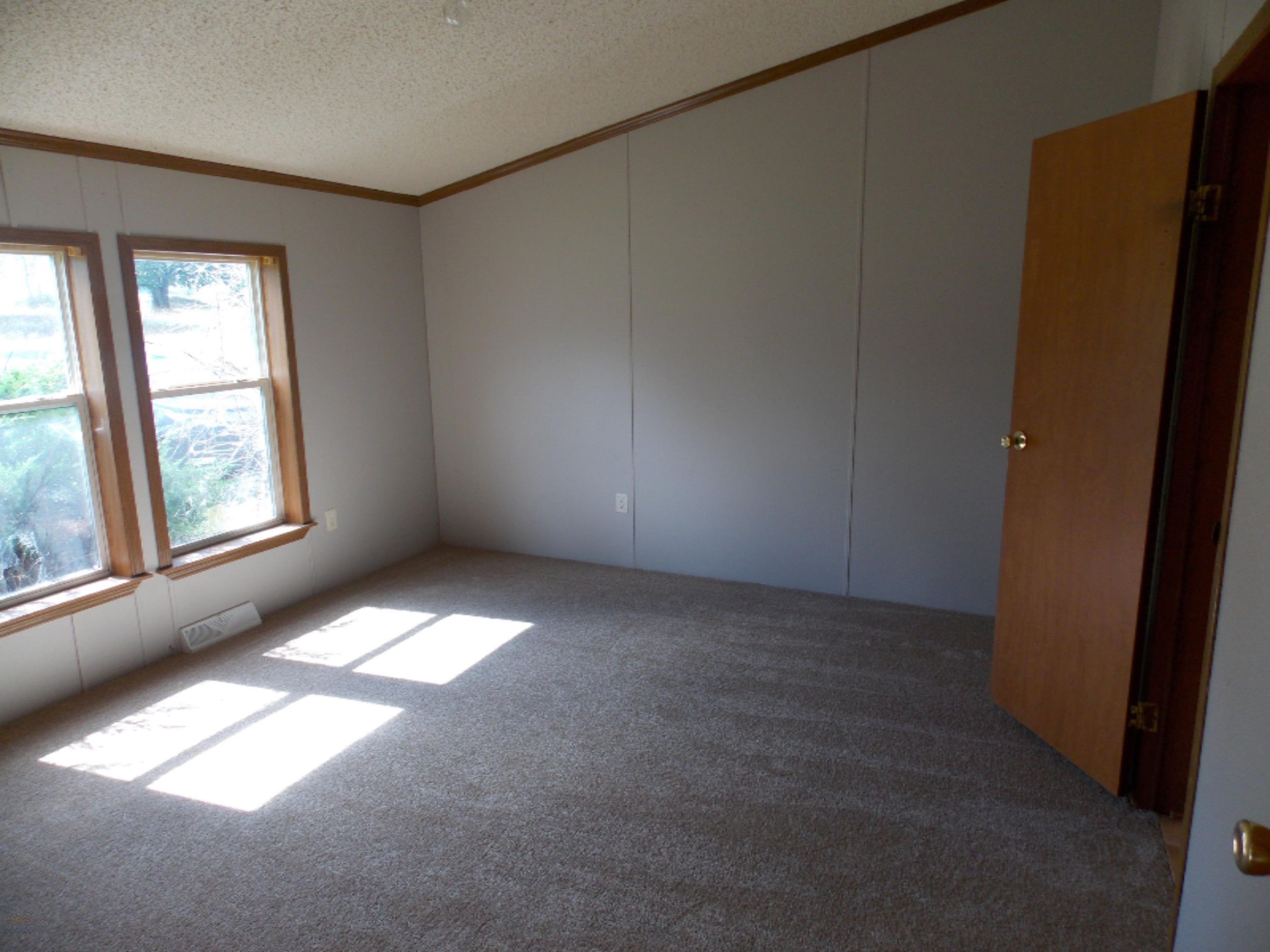 12720 Farr Road Ravenna, MI 49451 - Photo 10 of 15 2015-09-18 01.50.54