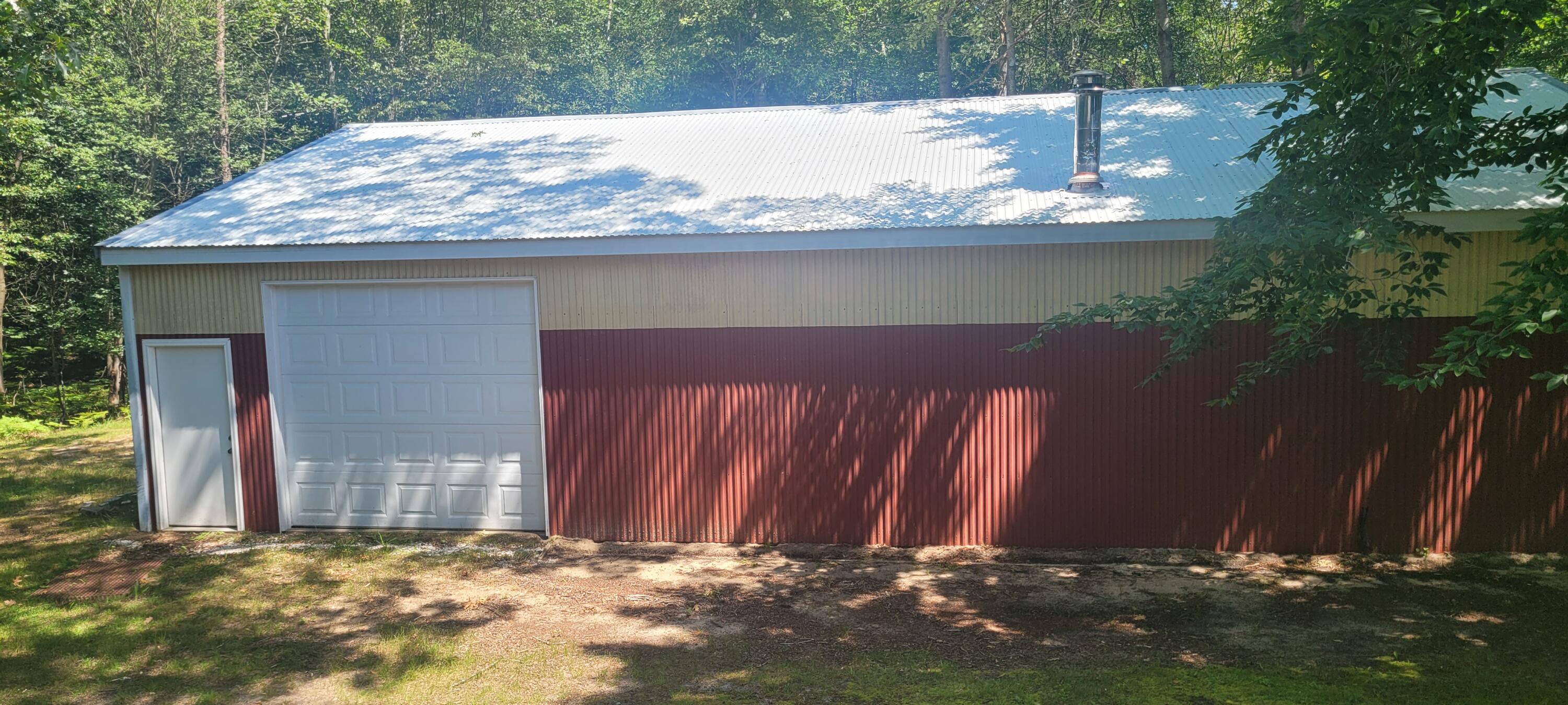 1940 Red Apple Road Manistee, MI 49660 - Photo 37 of 45 20240716_144304