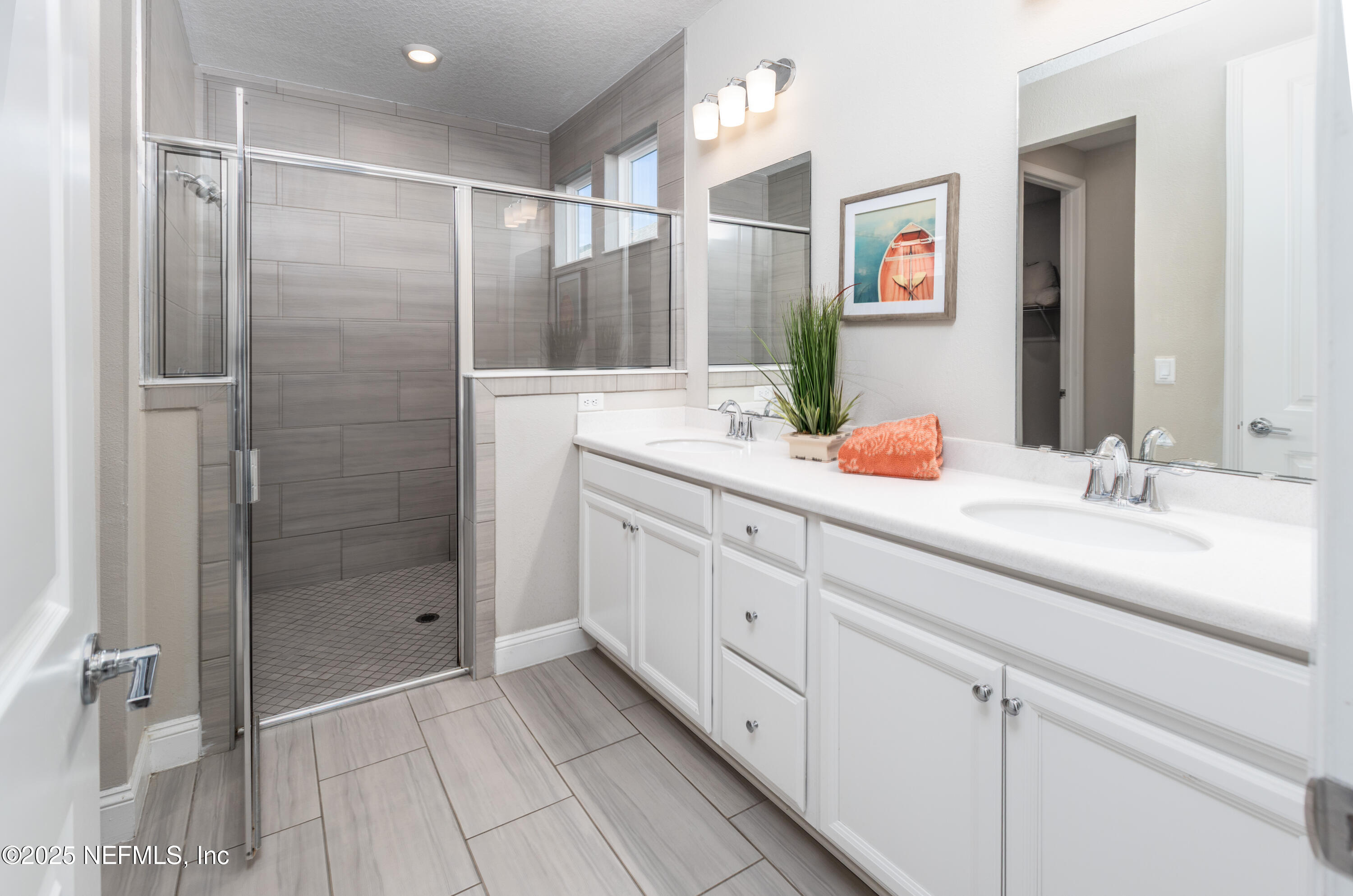 157 Renwick Parkway St. Augustine, FL 32095 - Photo 5 of 44 Primary Bathroom