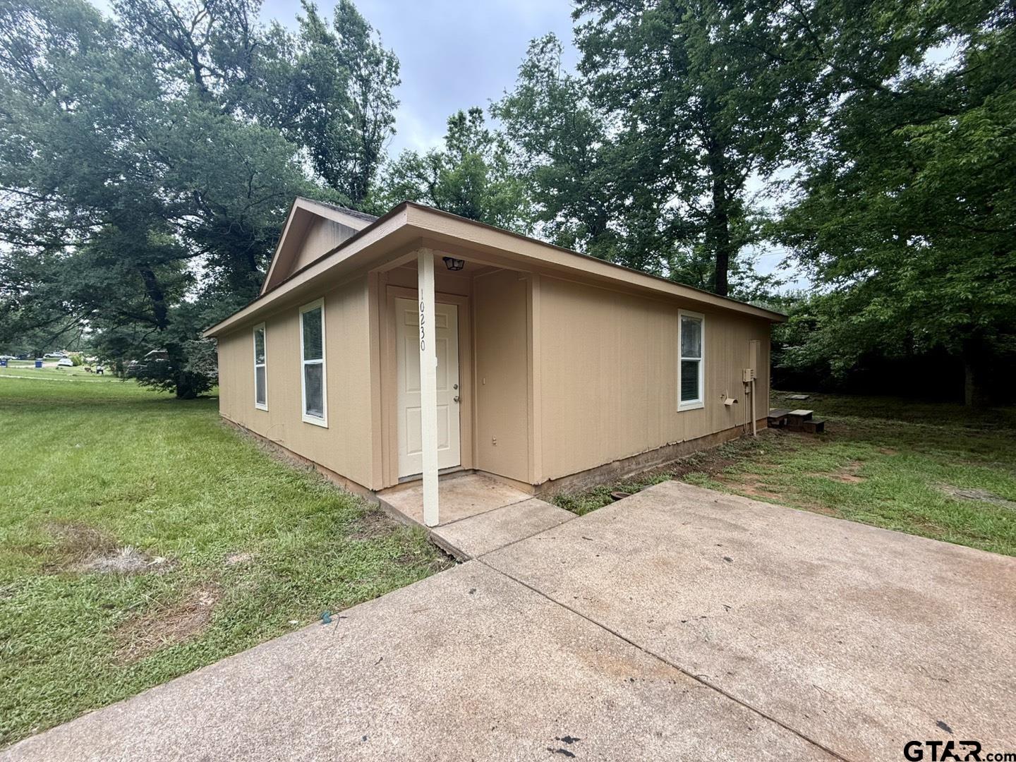 10230 Peterson Road Tyler, TX 75708 - Photo 2 of 22